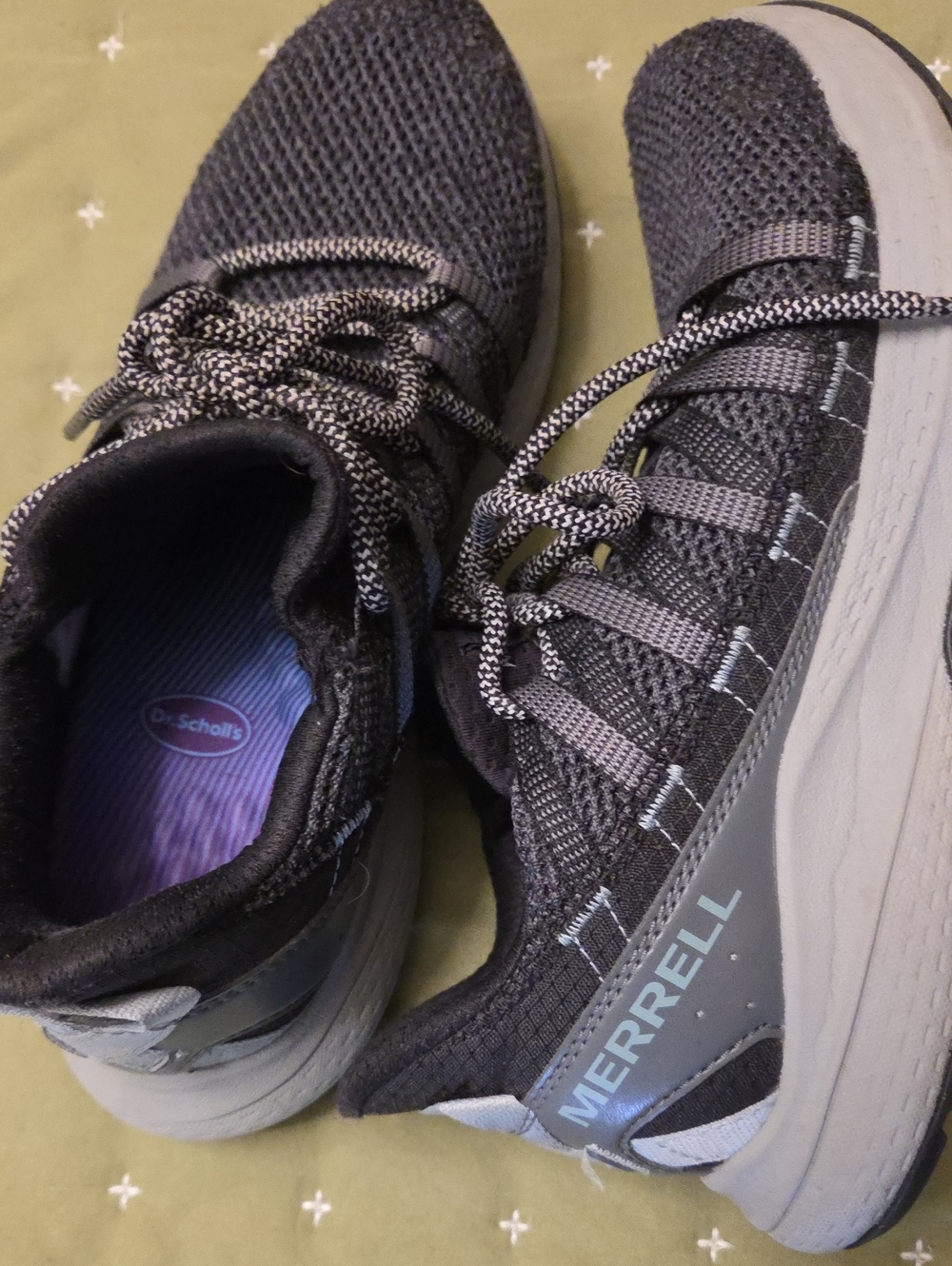 Merrell Womens Black and Gray Quantum Grip Athletic Shoe - Picture 3 of 5
